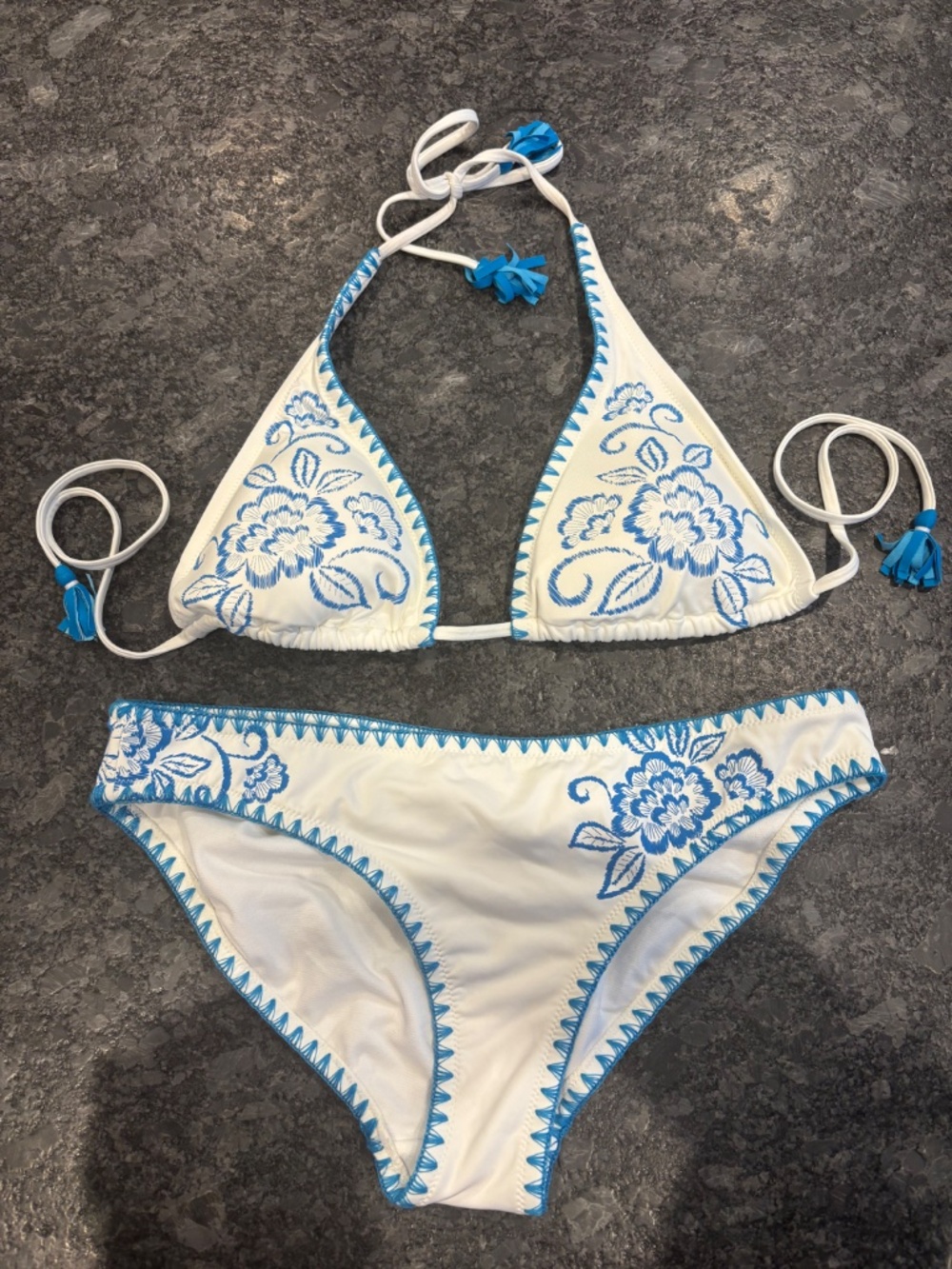 Johnny Was Daize White/Blue Puff Embroidered Halter Bikini Swimsuit Size S NWOT